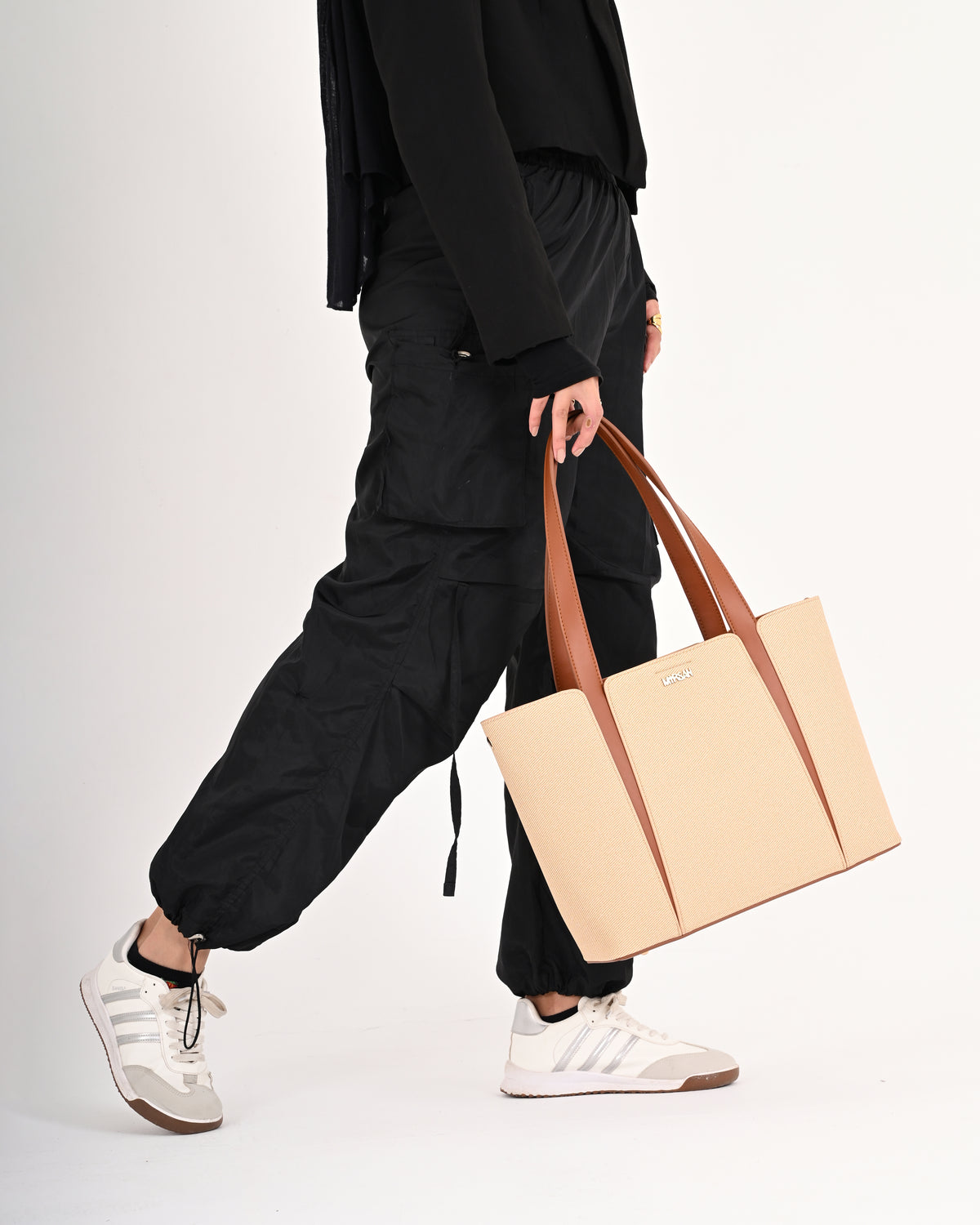 Oryx bag in Beige