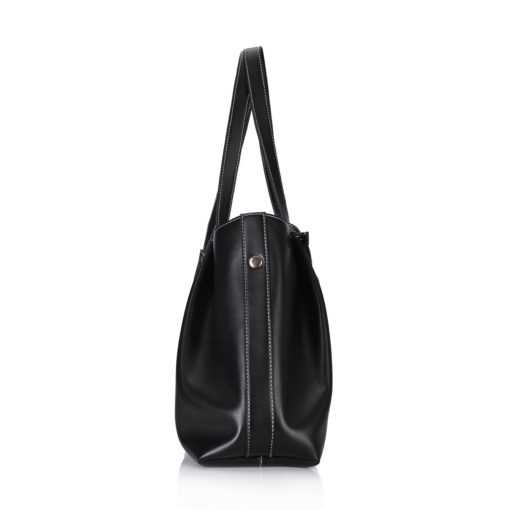 Finka bag in Black