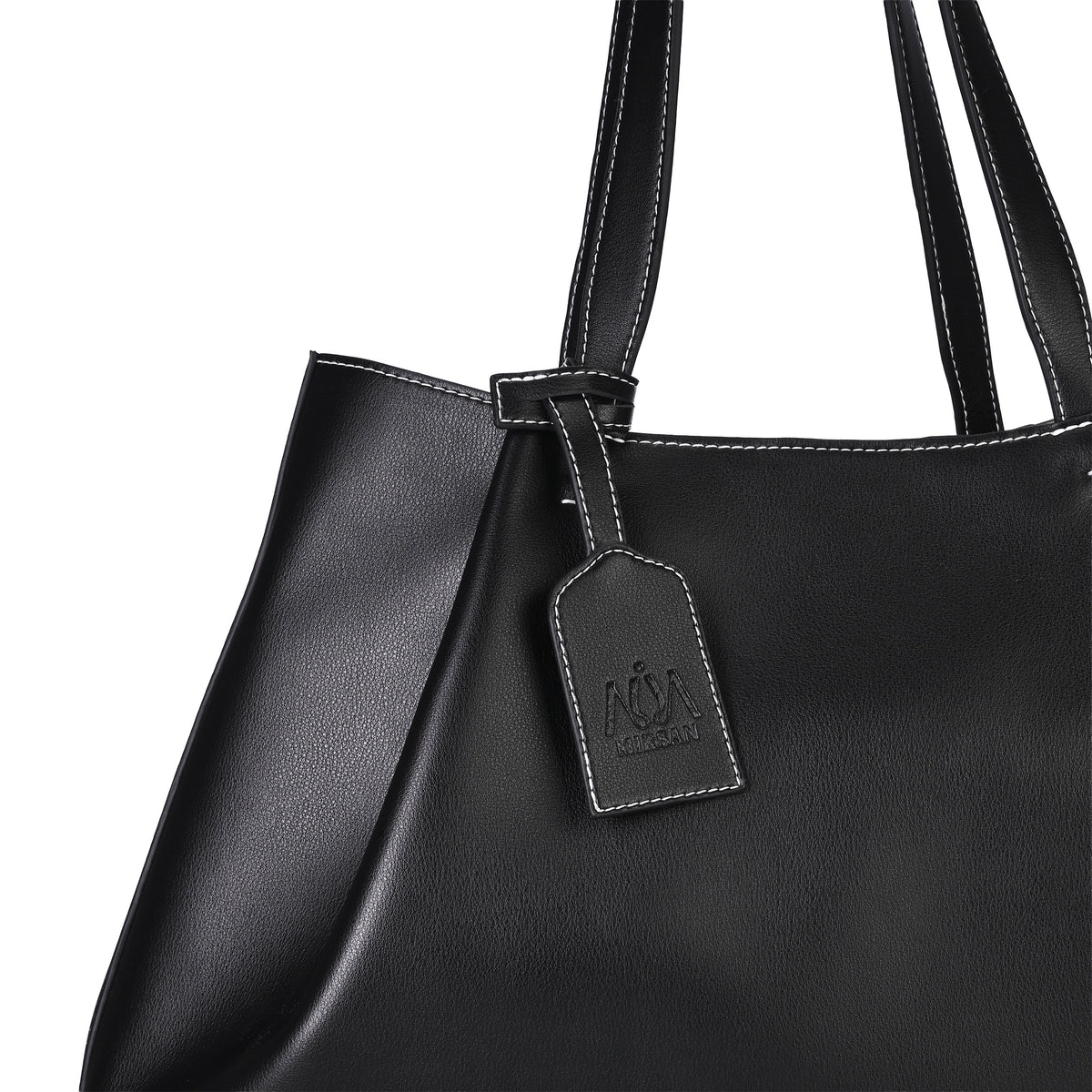Finka bag in Black