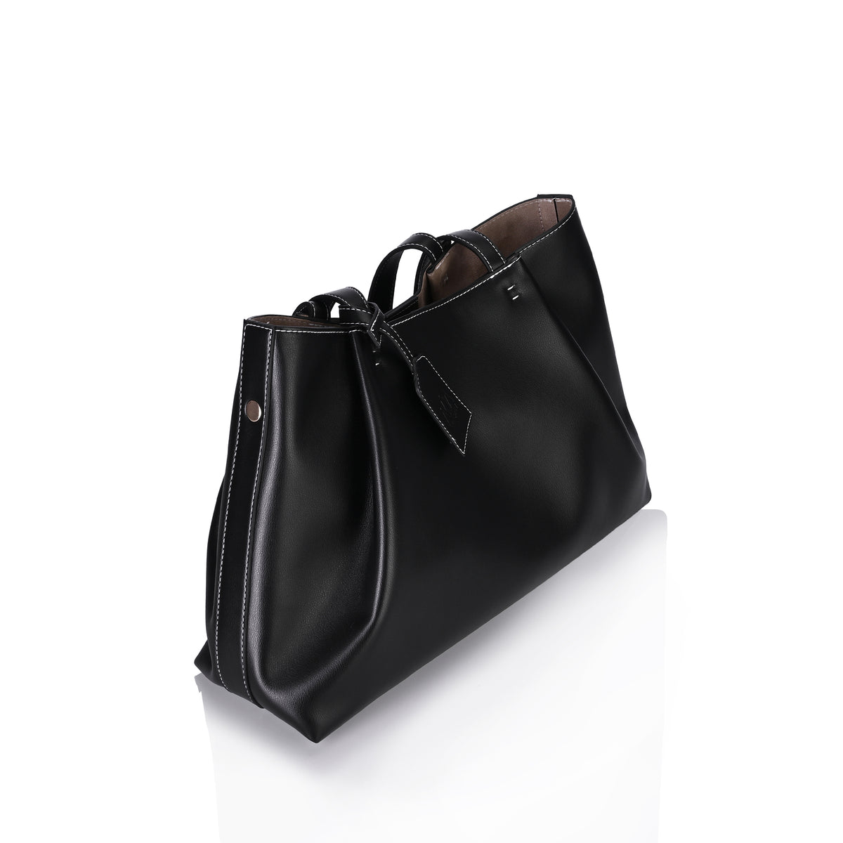 Finka bag in Black