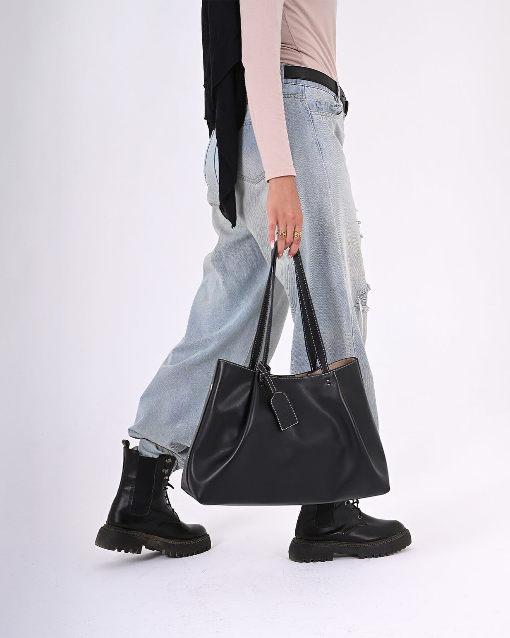 Finka bag in Black